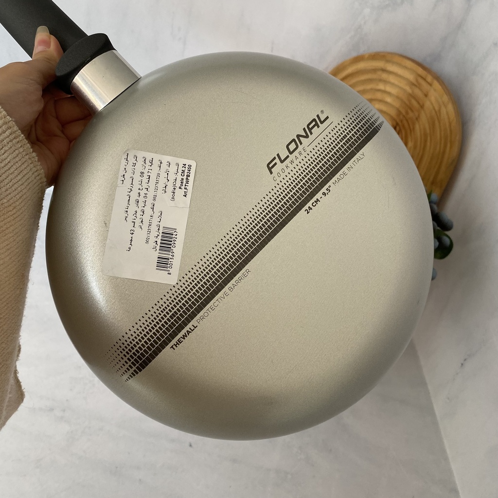 The Wall Poele 24Cm Silver