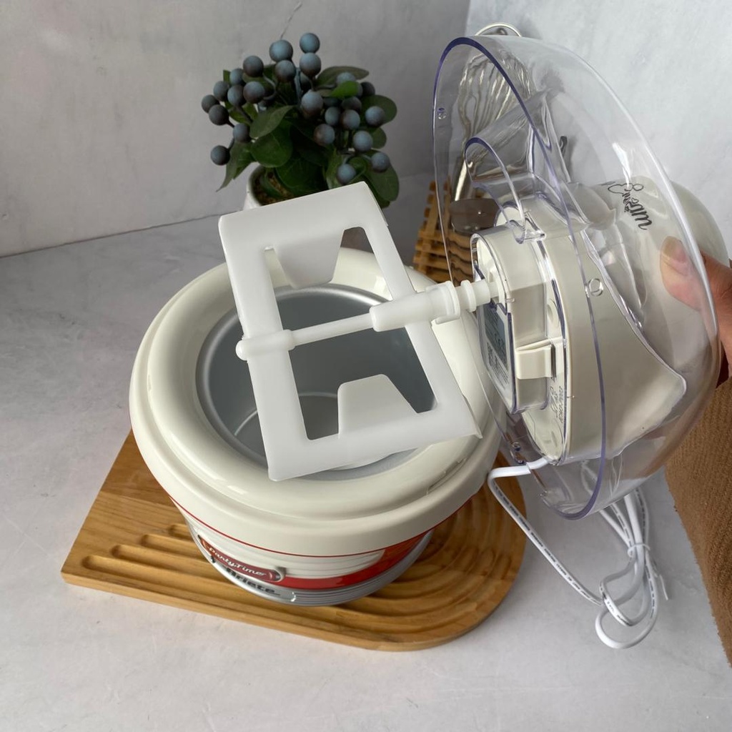 Party Time Machine A Glace Rouge