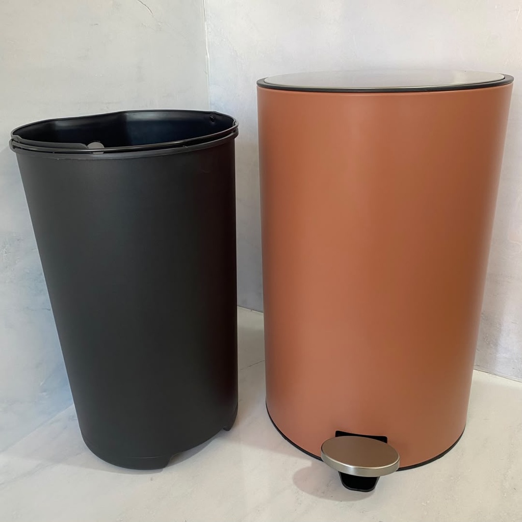 Poubelle A Pedale Jobs 20 L Orange Mat