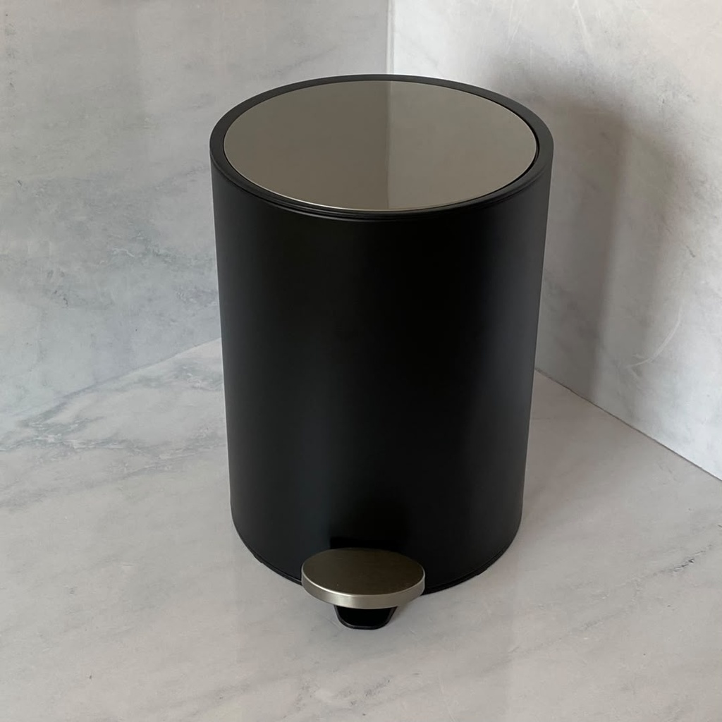 Poubelle A Pedale Jobs 5 L Noir Matte