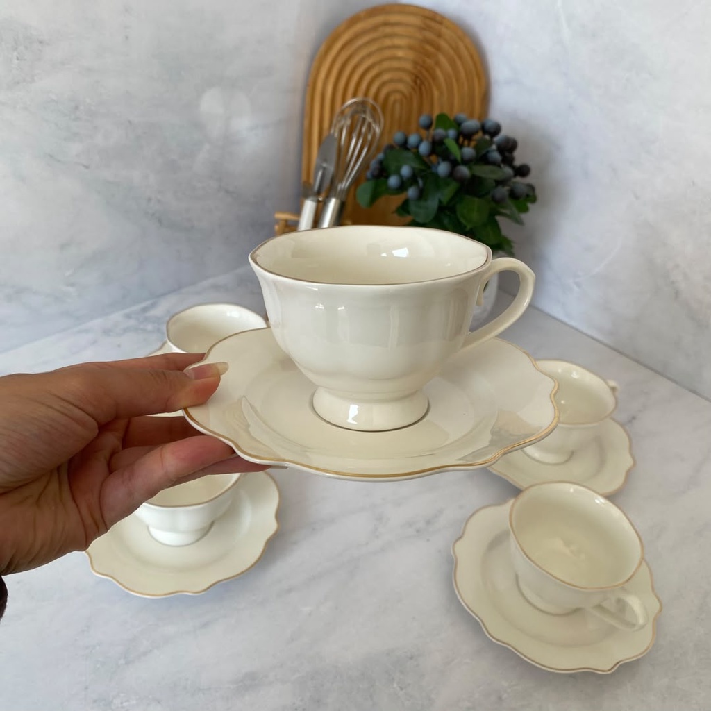 Golden Scalloped – Ensemble de 12 pcs  tasses et soucoupes 220ml