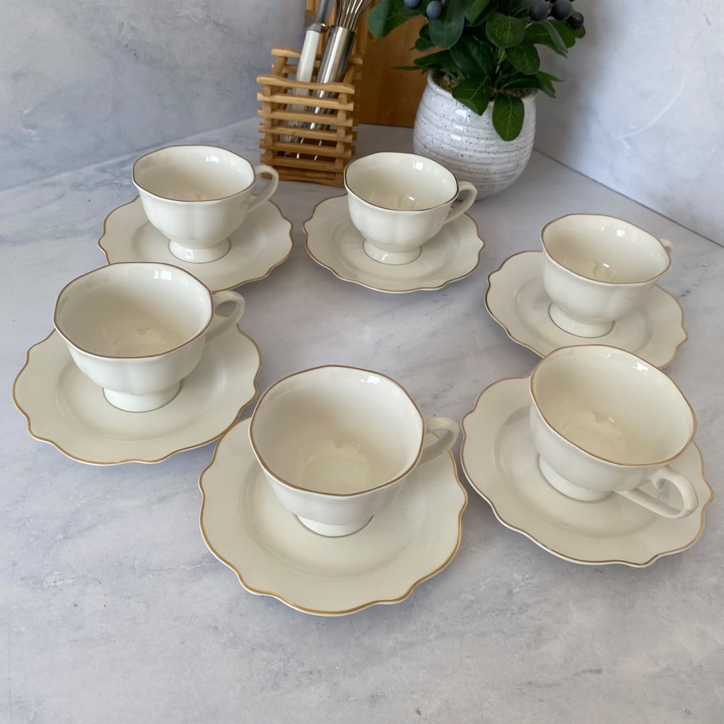 Golden Scalloped – Ensemble de 12 pcs  tasses et soucoupes 220ml