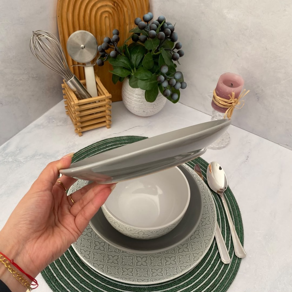 Service A Table 24 Pieces Trefle