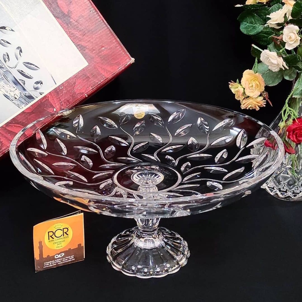 LAURUS COUPE SUR PIED RONDE