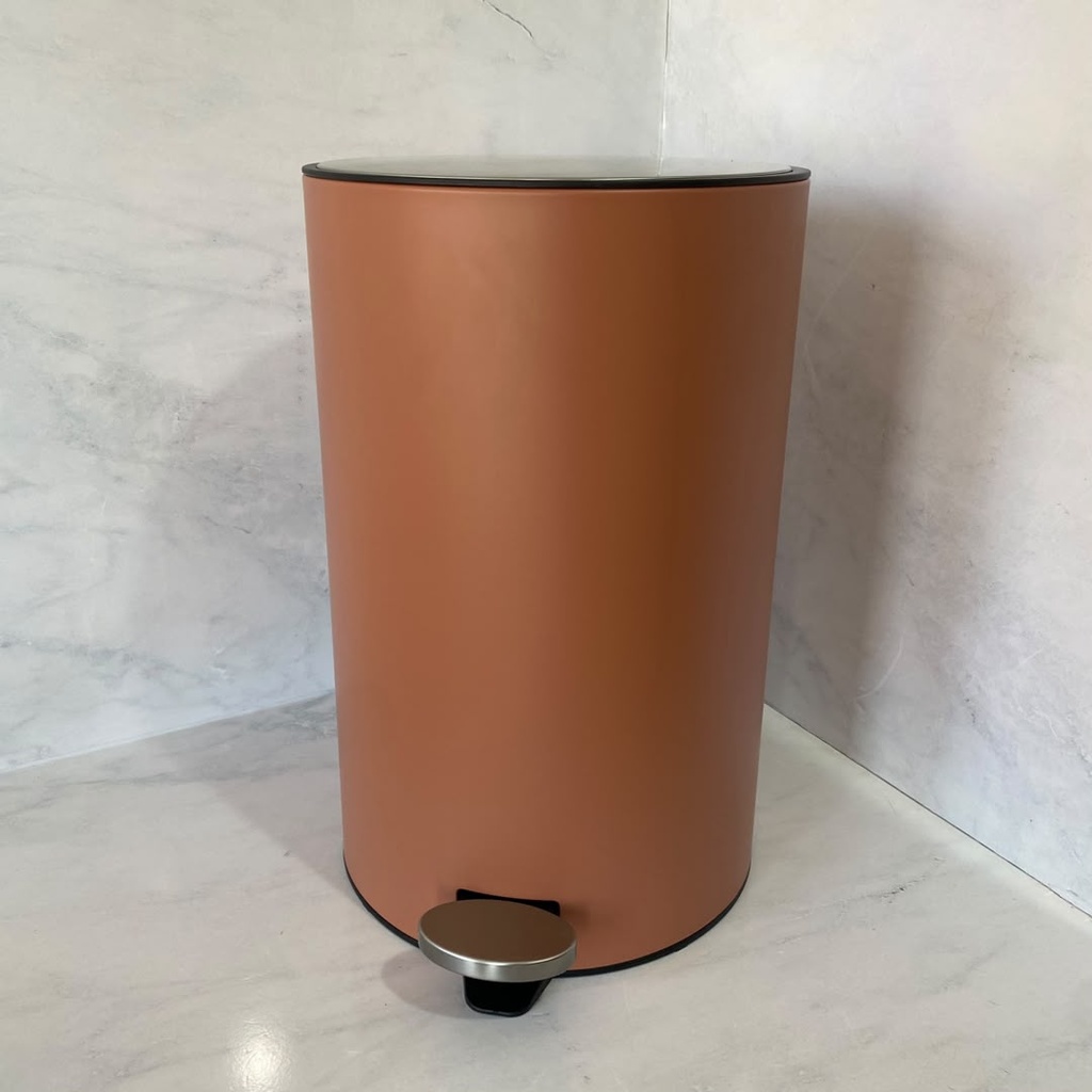Poubelle à pédale Jobs 20 L à fermeture douce – orange mat