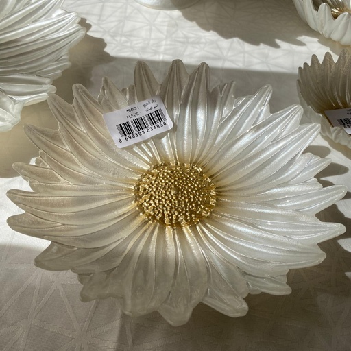 [16493] Fleur Bol Pearl White 21Cm