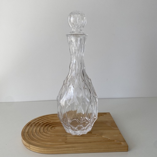 [LD.KDM.012.00.000] Linda Carafe